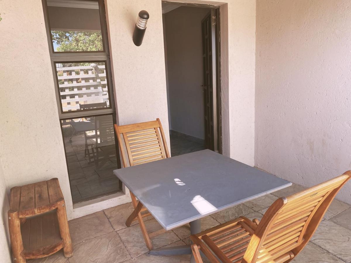 The Wilds Lodge Kuruman Exterior foto
