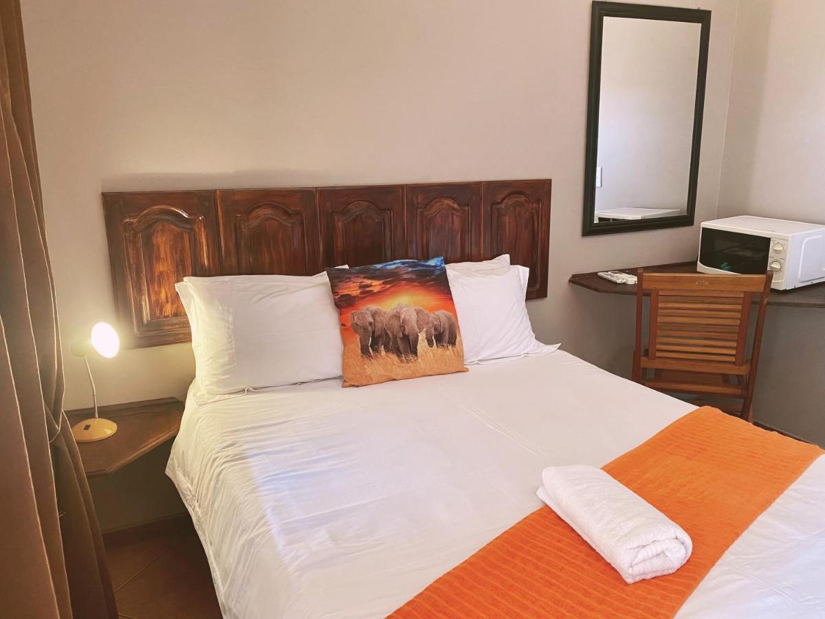The Wilds Lodge Kuruman Exterior foto